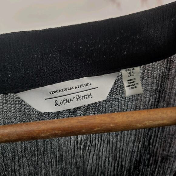 & Other Stories Dress Womens 4 Small Black Midi Slit Crepe Notch Long Sleeve - Picture 3 of 11